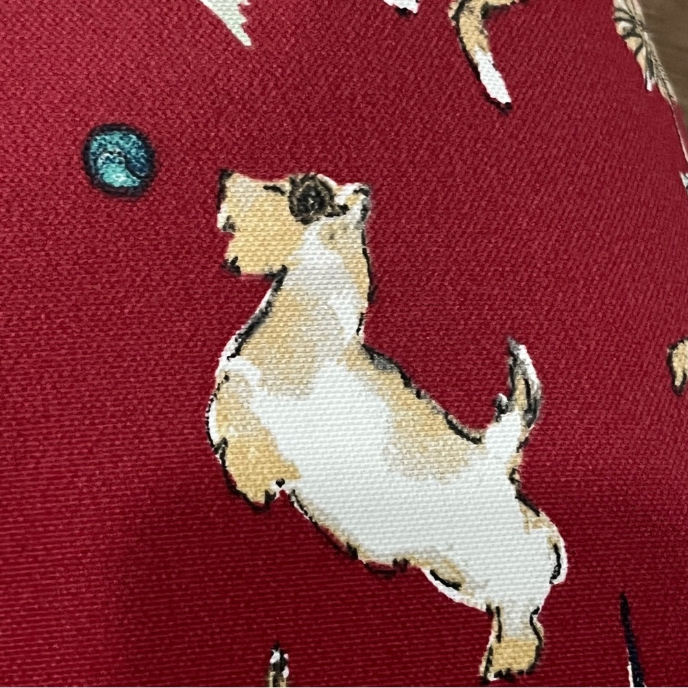 Hampton Bay Red Dogs & Beach Themed Throw Pillow 17x17” Spot Clean AllOver Print - Picture 6 of 9